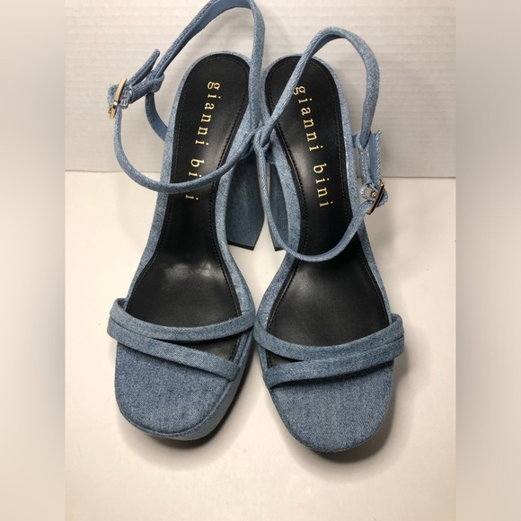 Gianni Bini Denim Blue Platform Sandals NWOT 8.5 - Picture 6 of 16